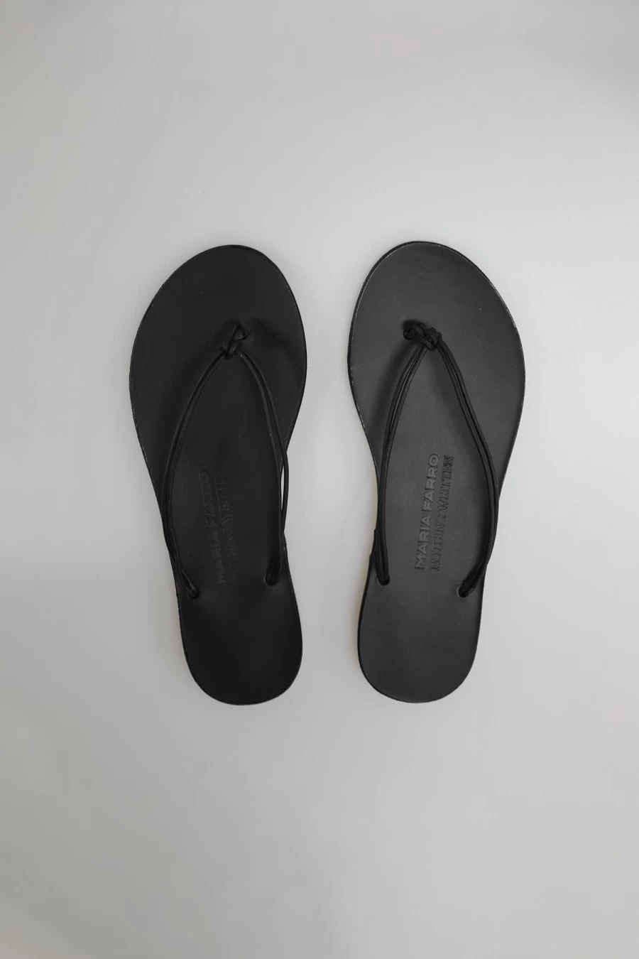 "Lepto Black Flip Flops – Comfortable Sandals for Men and Women"
