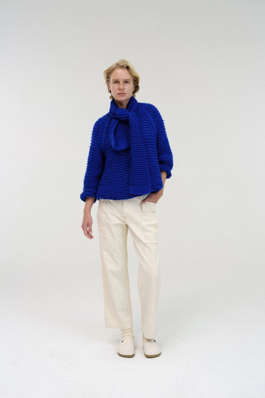 Vintage Blue Handmade Round Knit Sweater - Second Hand Boho Style