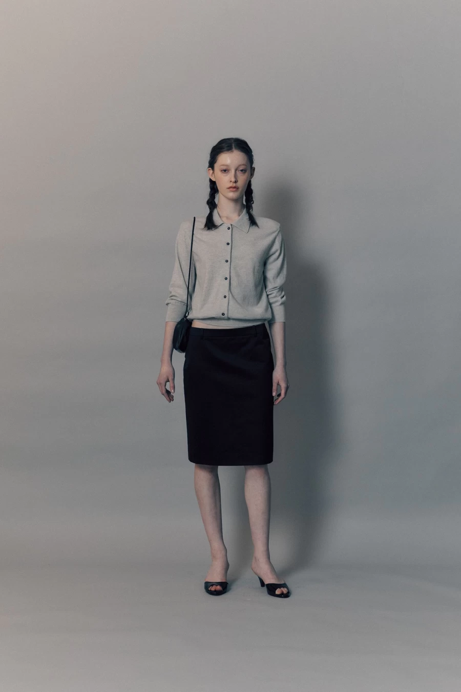"Yena Wool Shirt for Men & Women - 2nd Hand Gray Button-Up - Nothing Written Brand"