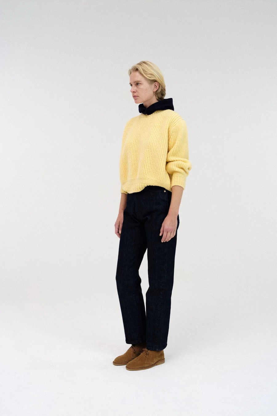 "Stylish Yellow Wool Knit Sweater – Tobu Volume Design"
