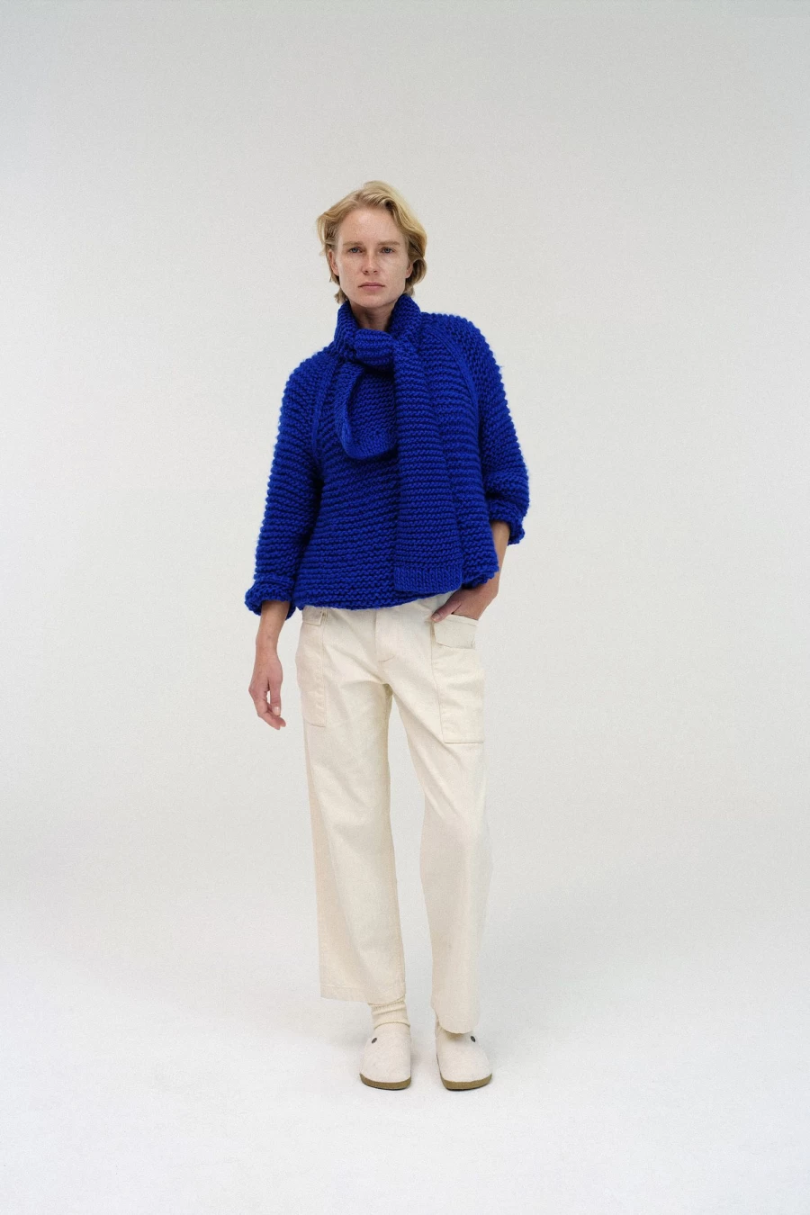 Vintage Blue Handmade Round Knit Sweater - Second Hand Boho Style