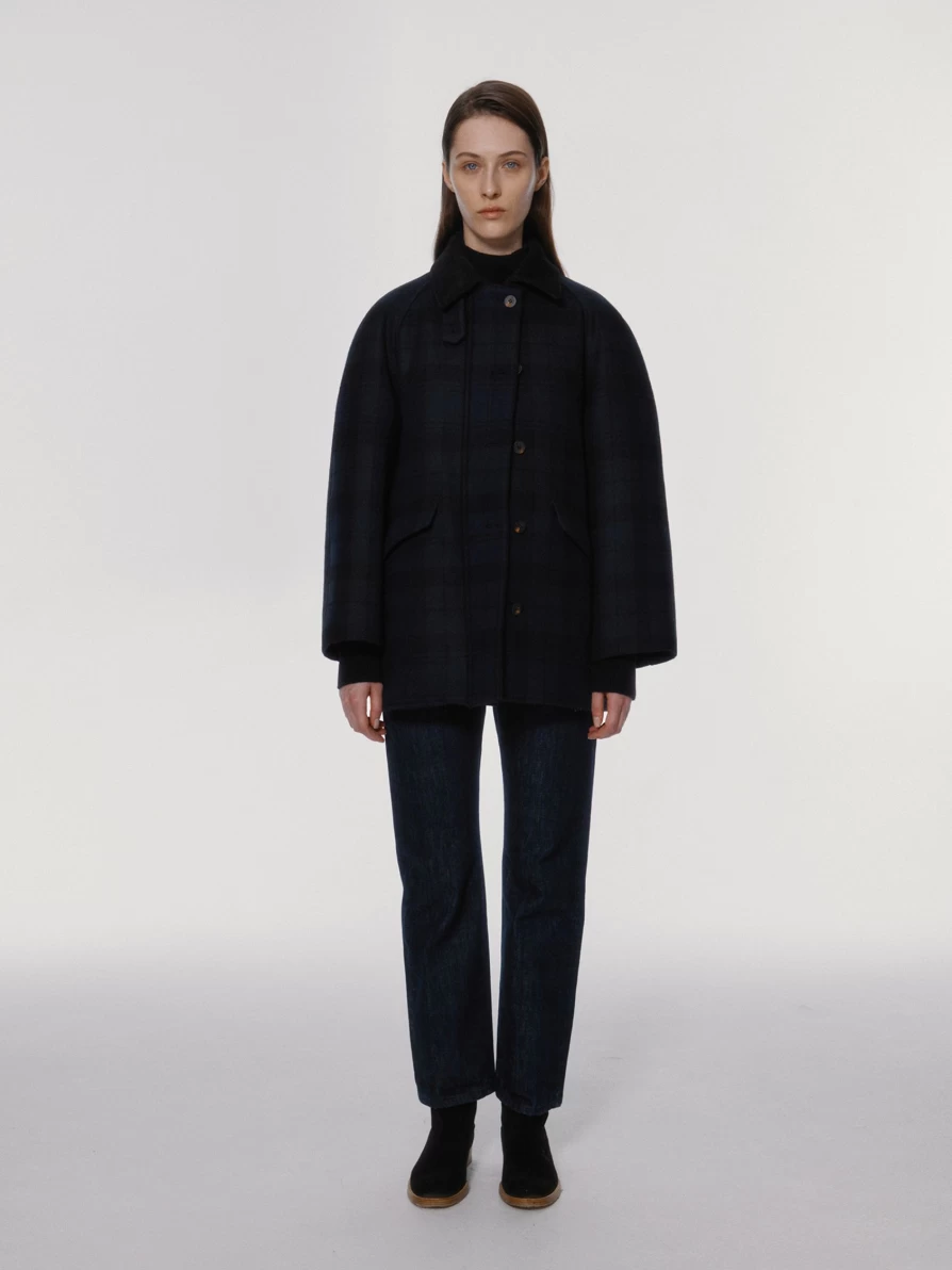 "Nothing Written Cambridge 2nd Half Balmacaan Coat in Green Navy – Classic Wool Overcoat"