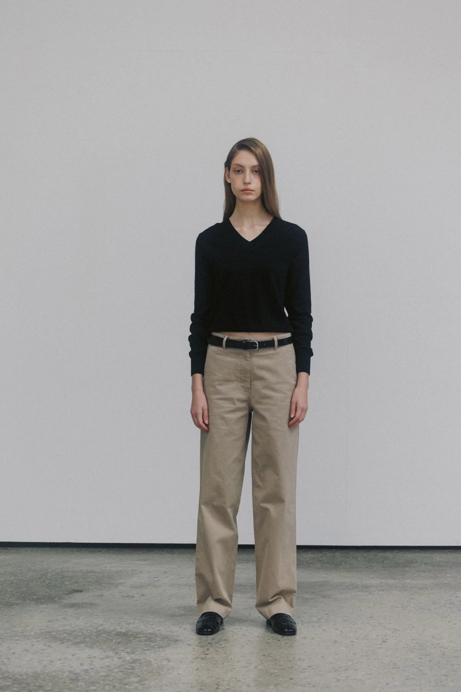 "Premium 3rd Hany Cashmere Knit Sweater - Black | Soft Luxury Knitwear"