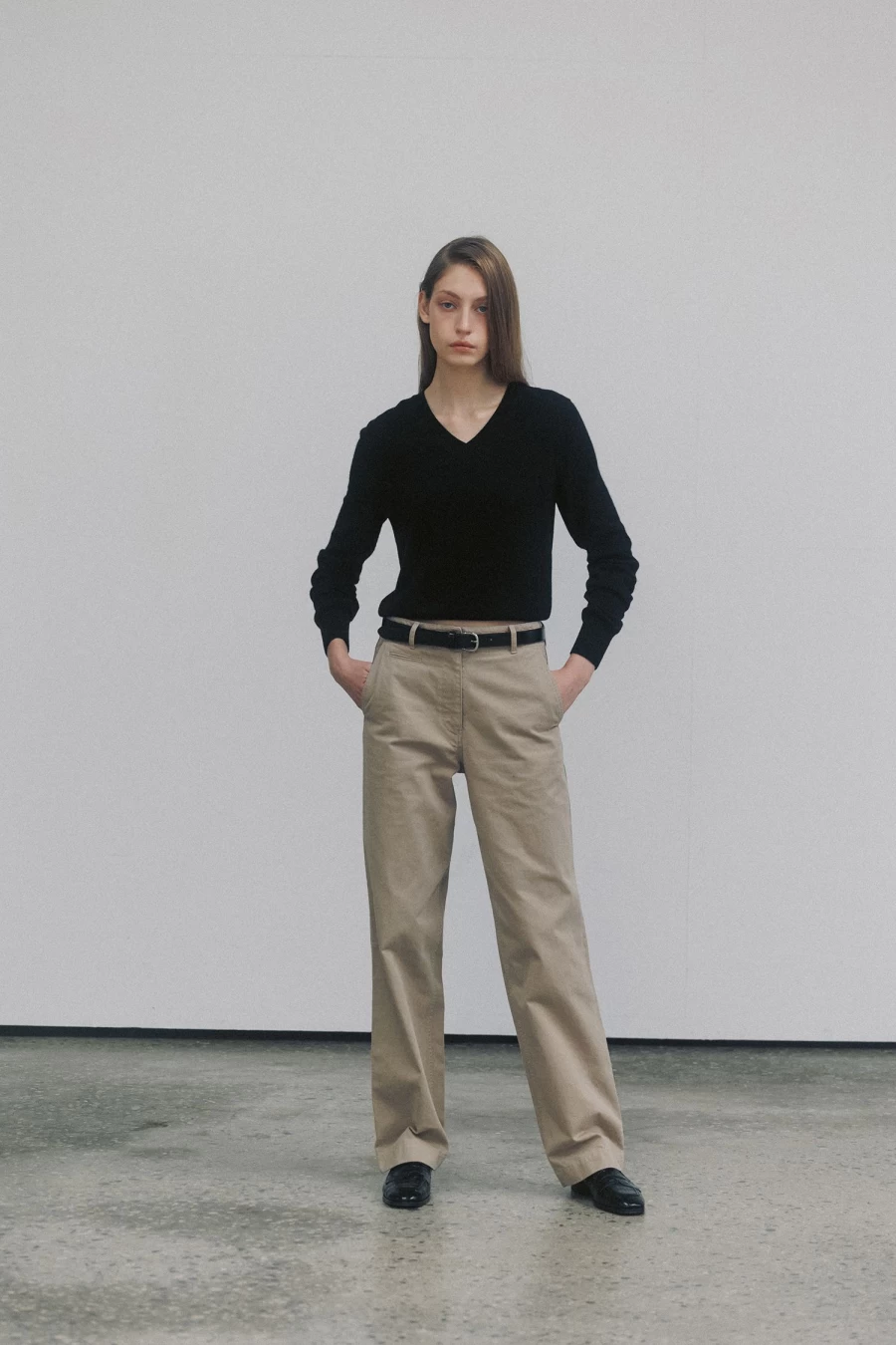 "Premium 3rd Hany Cashmere Knit Sweater - Black | Soft Luxury Knitwear"