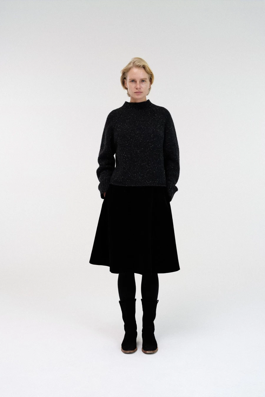 "Black Perdita Knit Sweater - Stylish Casual Pullover for Women & Men"